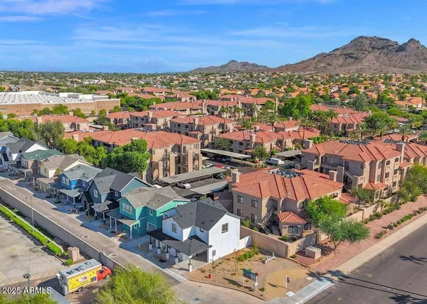 an aerial view of multiple house