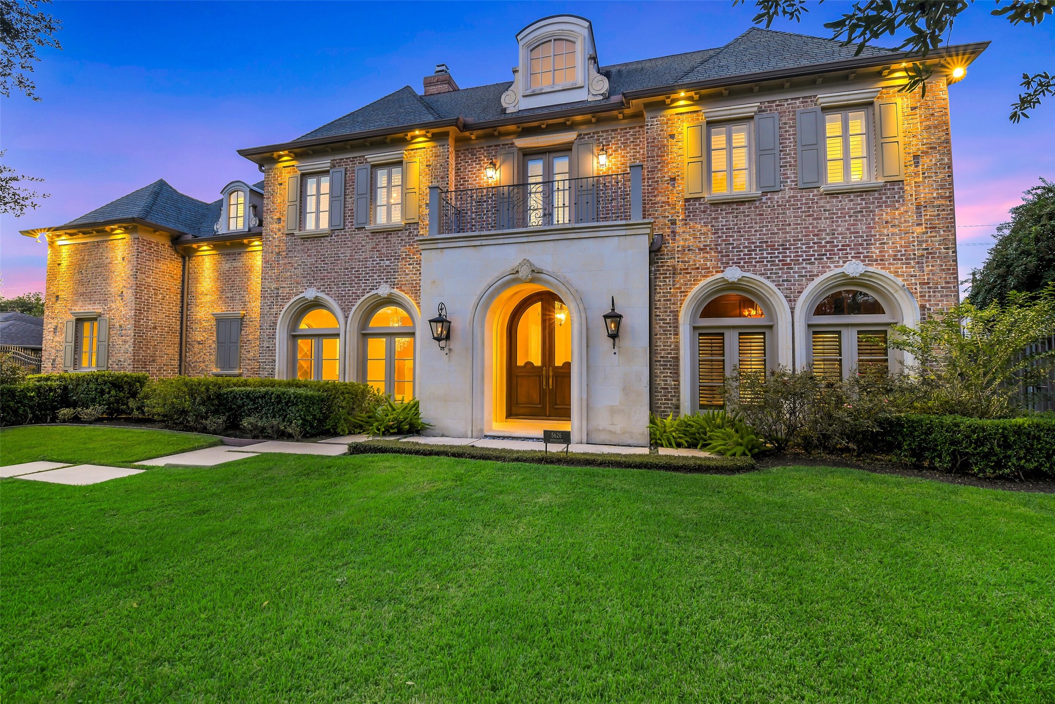 Elegant Tanglewood area estate on 15,000+sqft lot.