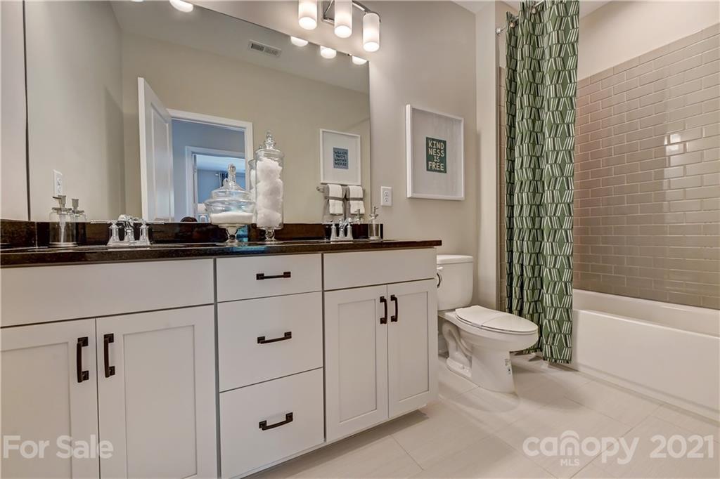 15123 Shallow Ridge Road, Unit 259 Charlotte, NC 28278 - Photo 31 of 32 Gallery Image 31