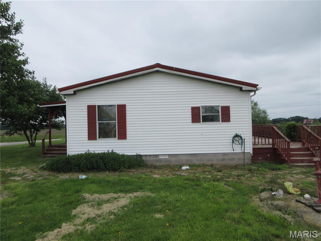 7080 Bee Branch Road Iuka, IL 62849 - Photo 29 of 40