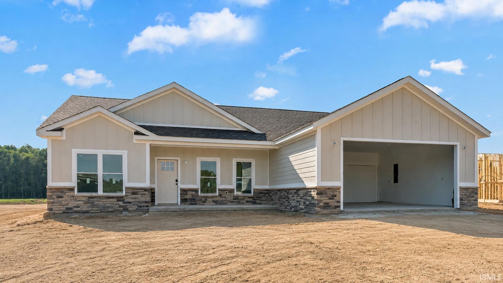 4627 North Thomas Road Bloomington, IN 47404 - Photo 1 of 21 Gallery Image 1