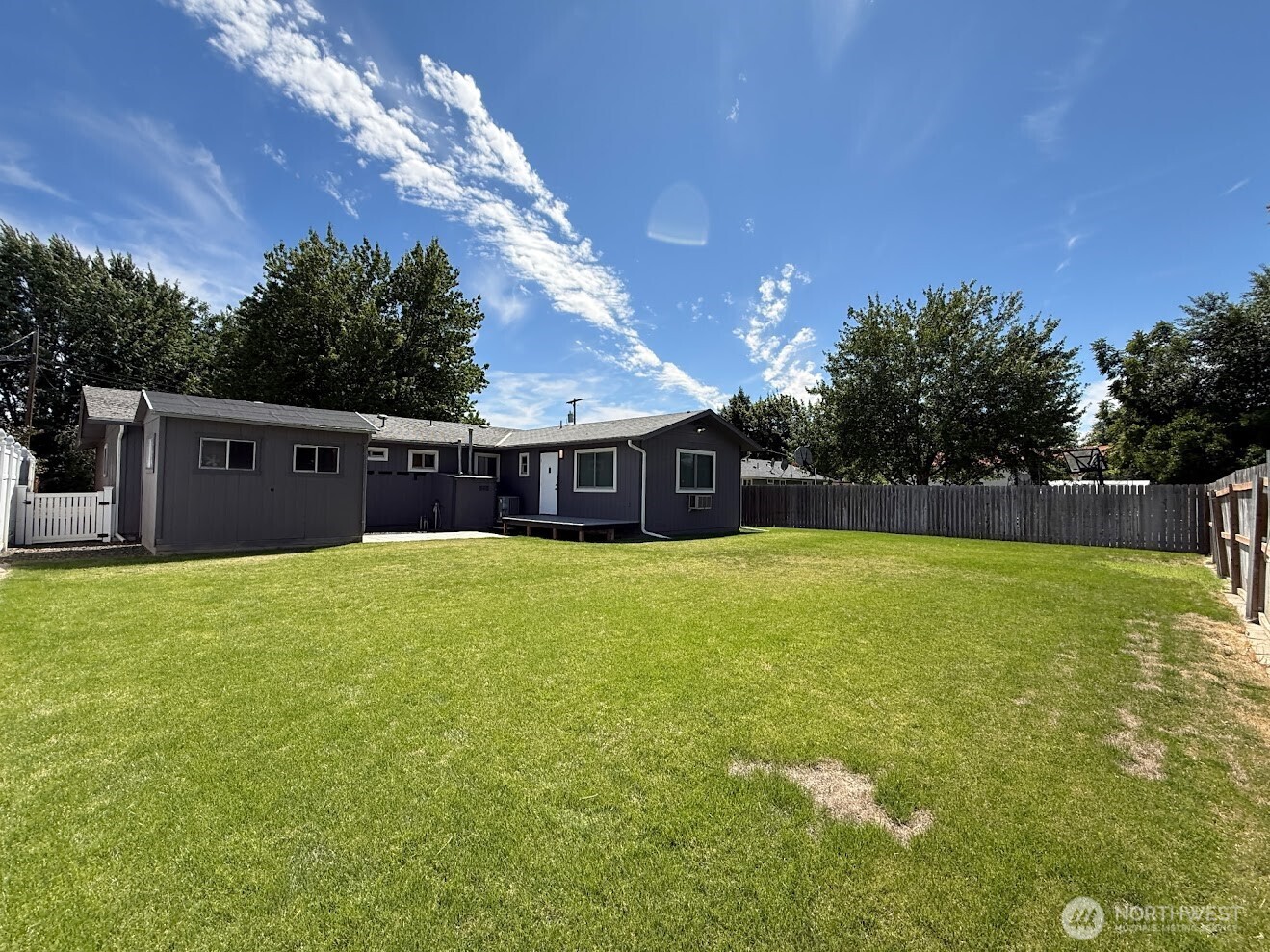 424 Southwest 3rd Street College Place, WA 99324 - Photo 29 of 35
