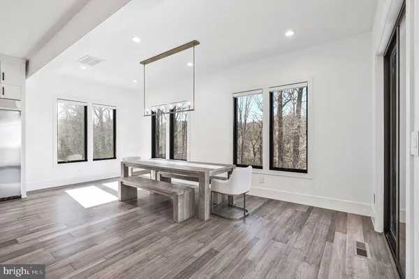 $12,000 | 1354 Monitor Lane, McLean, VA 22101