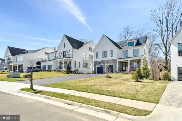 $12,000 | 1354 Monitor Lane, McLean, VA 22101