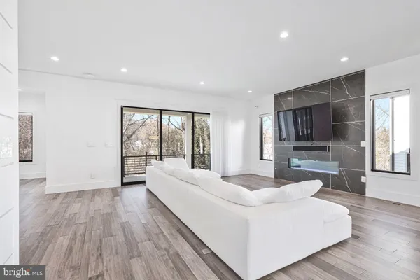 $12,000 | 1354 Monitor Lane, McLean, VA 22101