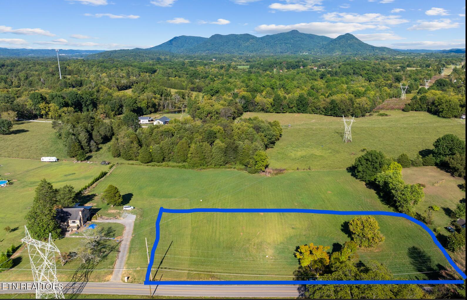 8012 Corryton Road Corryton, TN 37721 - Photo 9 of 12 Approximate Line