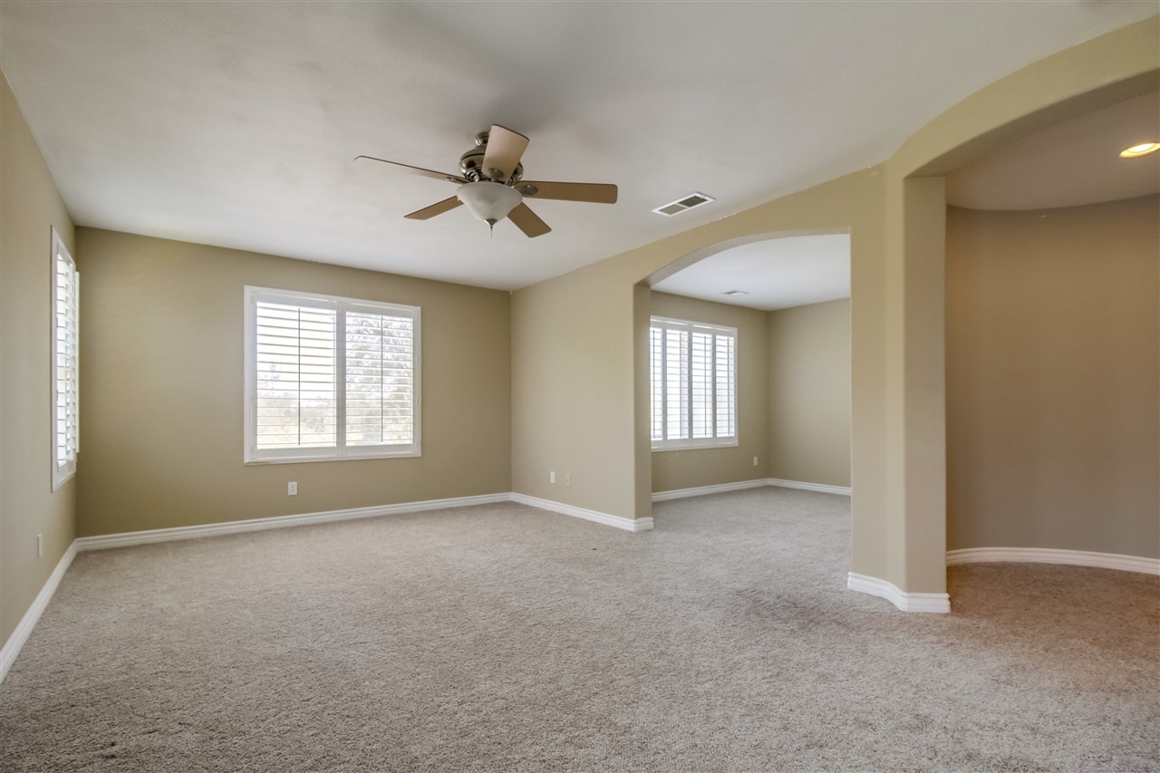 824 Shadow Ridge Place Chula Vista, CA 91914 - Photo 14 of 25 Gallery Image 14