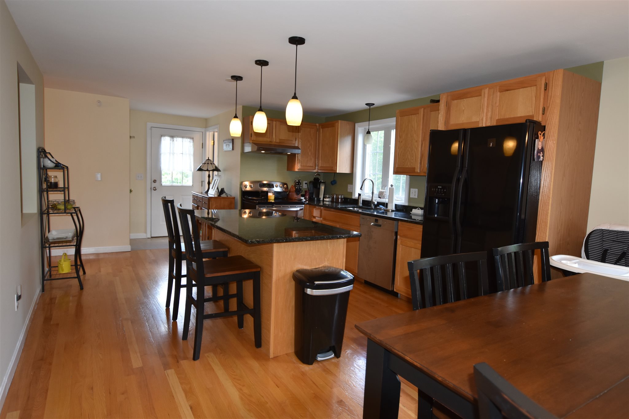 280 Wellington Hill Road Manchester, NH 03104 - Photo 12 of 39 Gallery Image 12