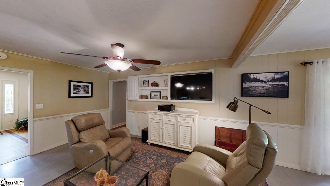 11 Berryhill Road Greenville, SC 29615 - Photo 15 of 36 Gallery Image 15