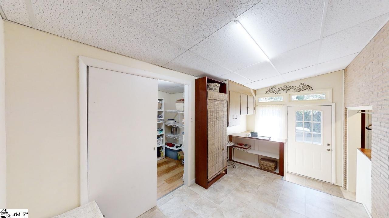 11 Berryhill Road Greenville, SC 29615 - Photo 17 of 36 Gallery Image 17