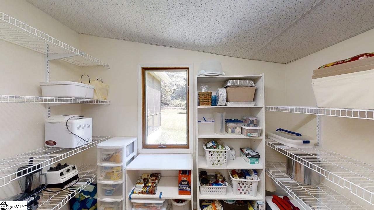 11 Berryhill Road Greenville, SC 29615 - Photo 18 of 36 Gallery Image 18