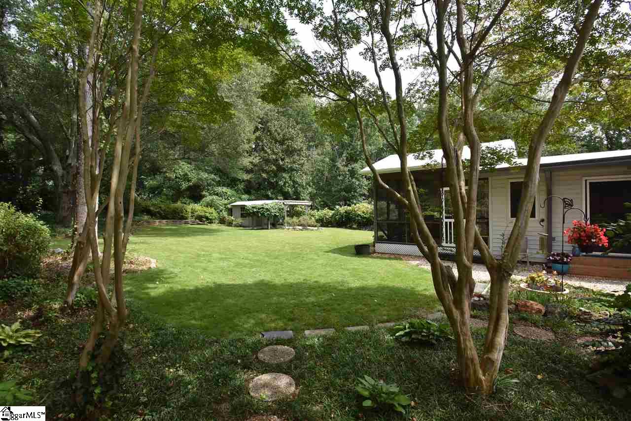 11 Berryhill Road Greenville, SC 29615 - Photo 34 of 36 Gallery Image 34
