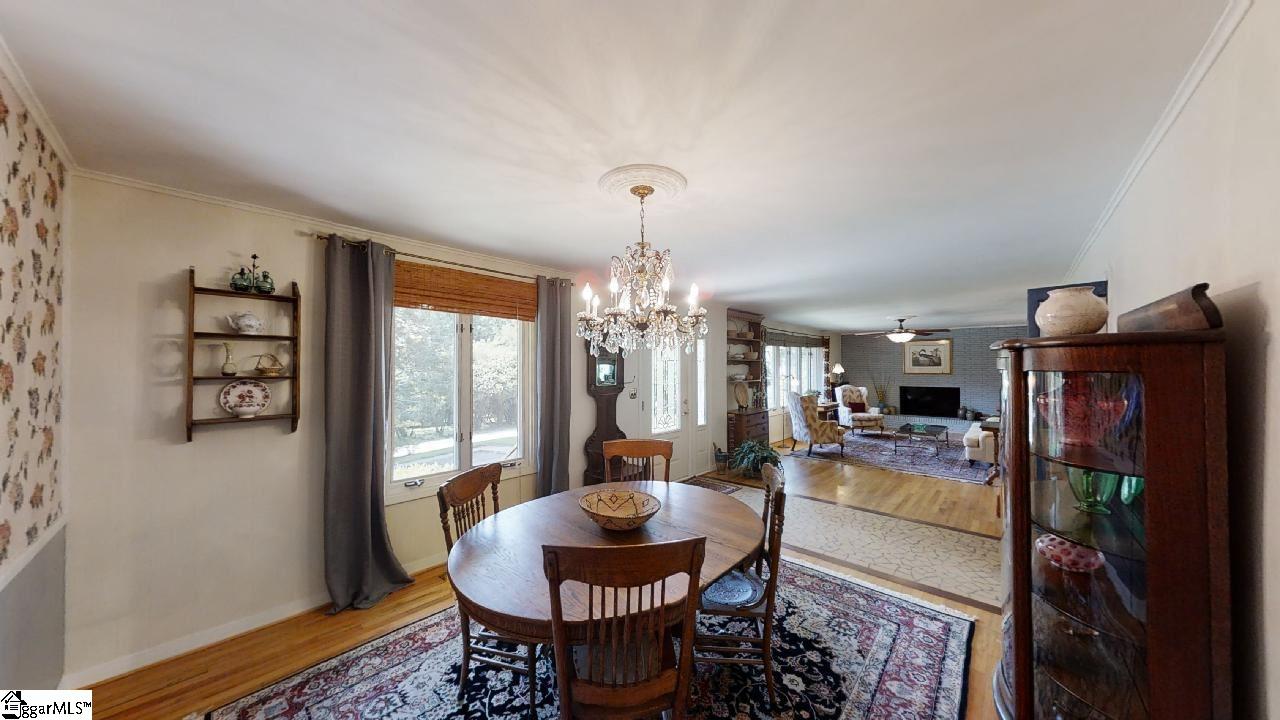 11 Berryhill Road Greenville, SC 29615 - Photo 9 of 36 Gallery Image 9