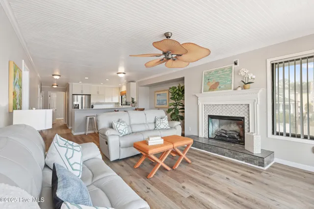 $637,500 | 202 Lewis Drive, Unit 1202, Carolina Beach, NC 28428