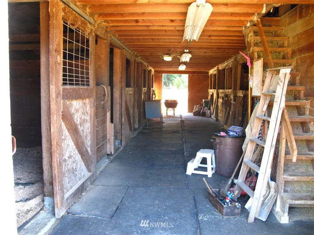 136 Finn Hall Road Port Angeles, WA 98362 - Photo 9 of 16