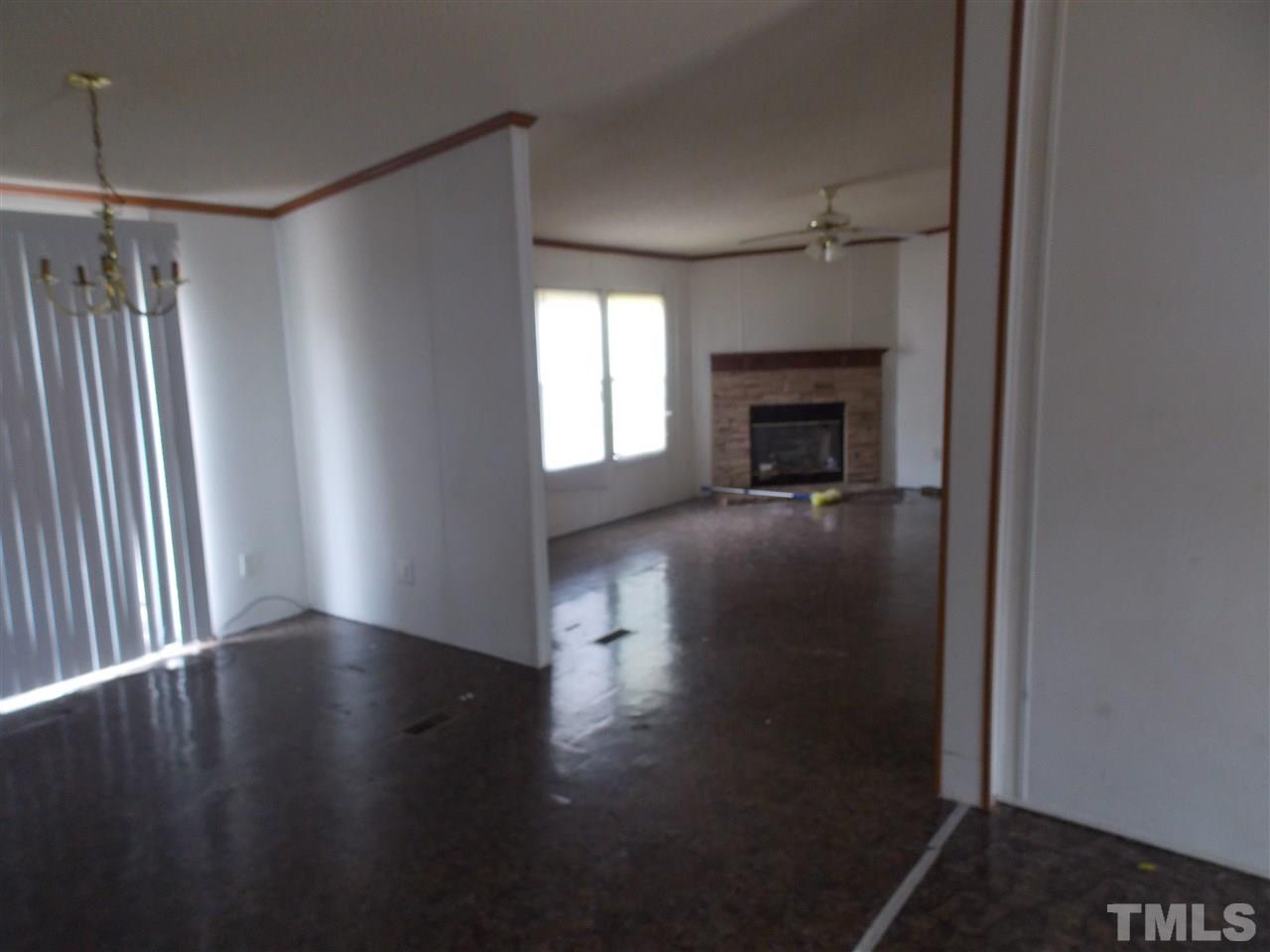 1563 Briggs Road Henderson, NC 27537 - Photo 14 of 24 Gallery Image 14