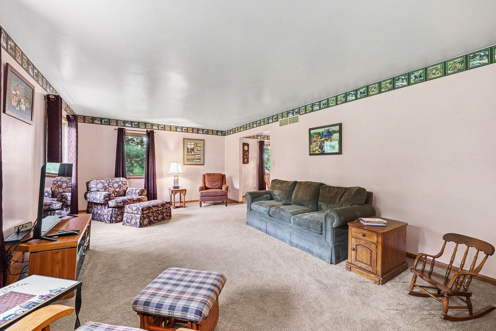 5688 West Waters Road Ann Arbor, MI 48103 - Photo 16 of 47 15 - 5688 W Waters Rd