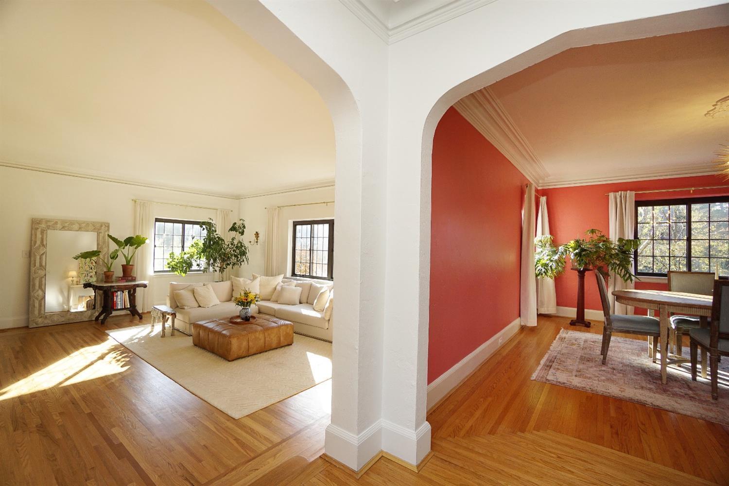 1161 Edwards Road Cincinnati, OH 45208 - Photo 5 of 50 Gallery Image 5