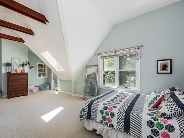 3 Beacon Hill Road Marblehead, MA 01945 - Photo 17 of 22