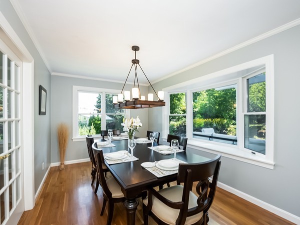 3 Beacon Hill Road Marblehead, MA 01945 - Photo 9 of 22