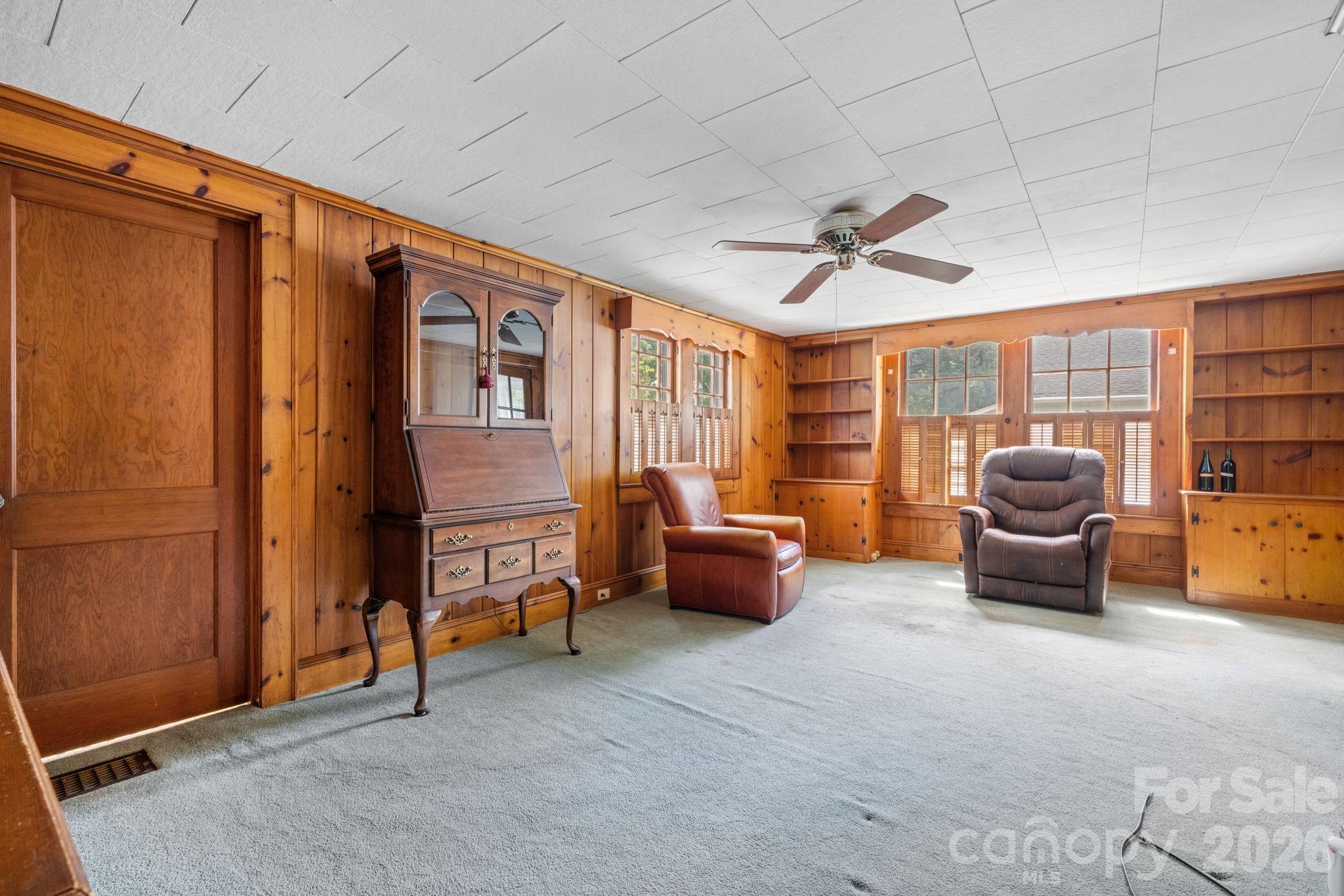 608 1st Street West Conover, NC 28613 - Photo 23 of 35