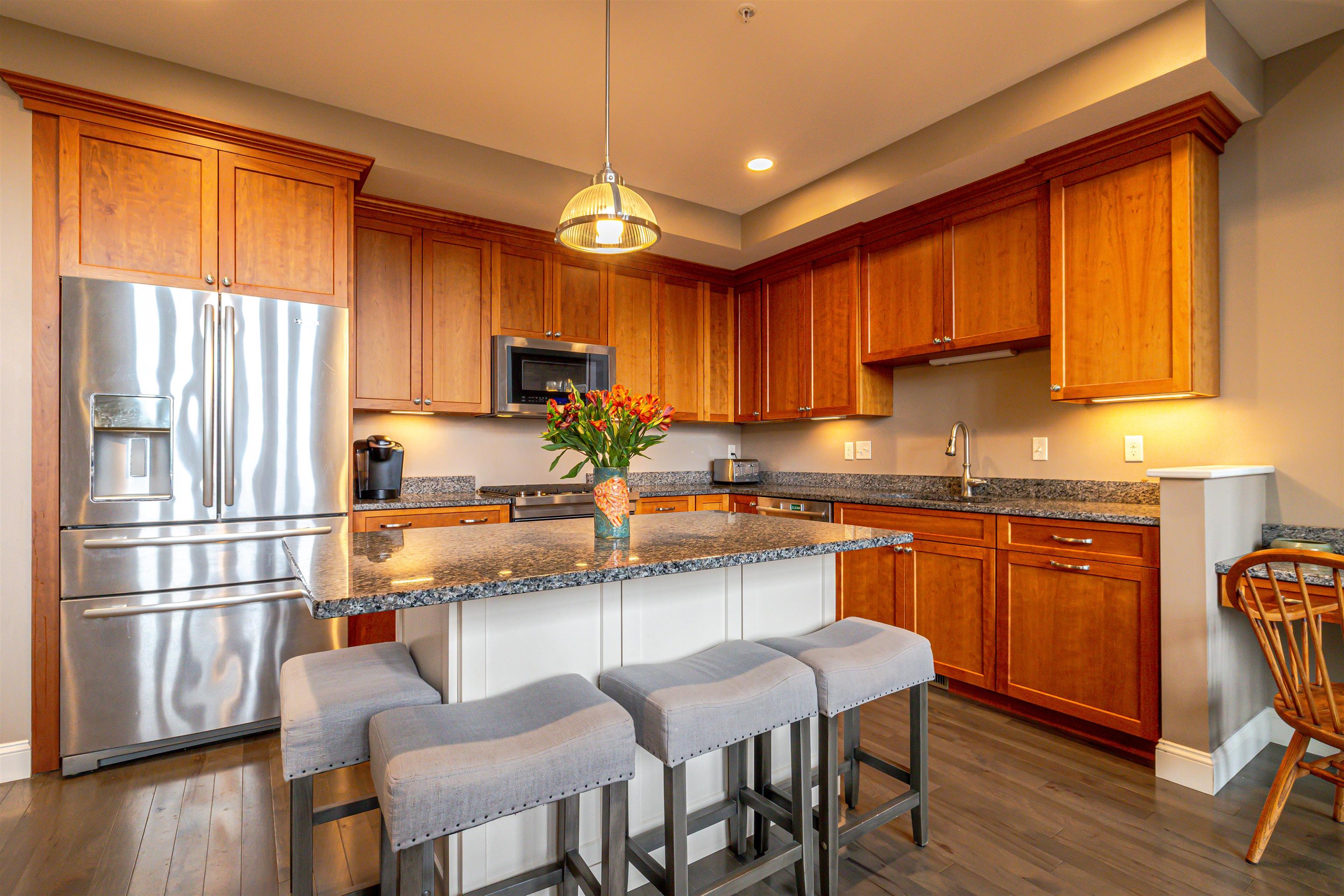 54 Pleasant Street, Unit 8 Concord, NH 03301 - Photo 24 of 60