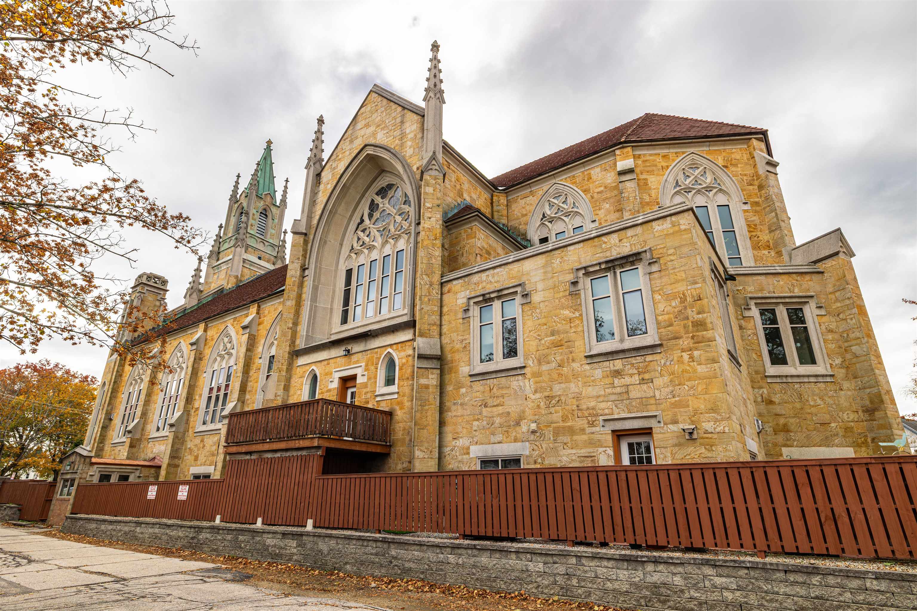 54 Pleasant Street, Unit 8 Concord, NH 03301 - Photo 3 of 60