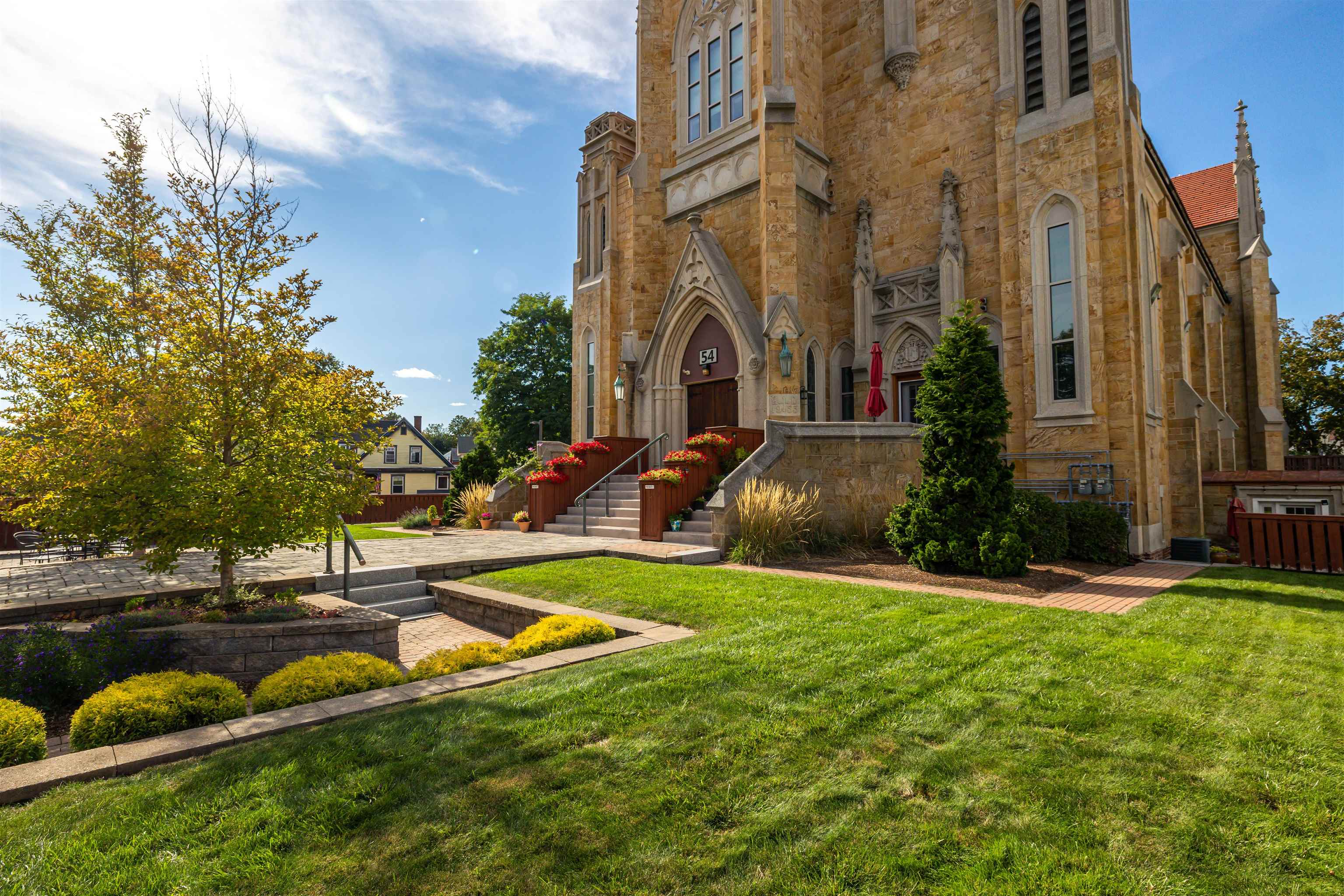 54 Pleasant Street, Unit 8 Concord, NH 03301 - Photo 54 of 60