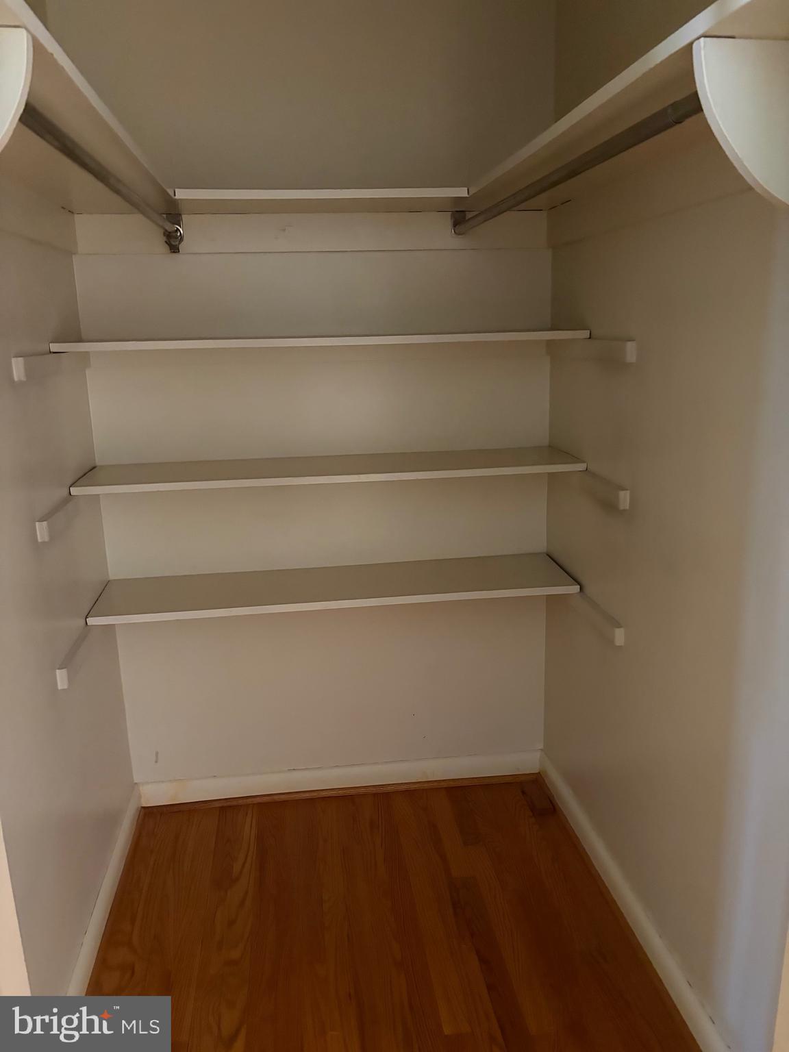 5800 Plainview Road Bethesda, MD 20817 - Photo 20 of 38 Gallery Image 20