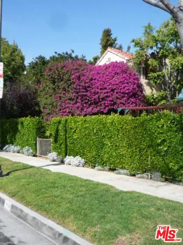$2,950 | South Reeves Drive, Beverly Hills, CA 90212