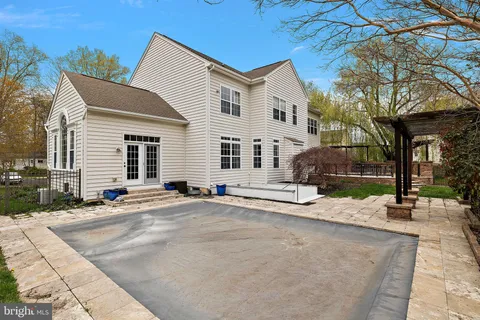 $975,000 | 104 Camp David Road, Wilmington, DE 19810