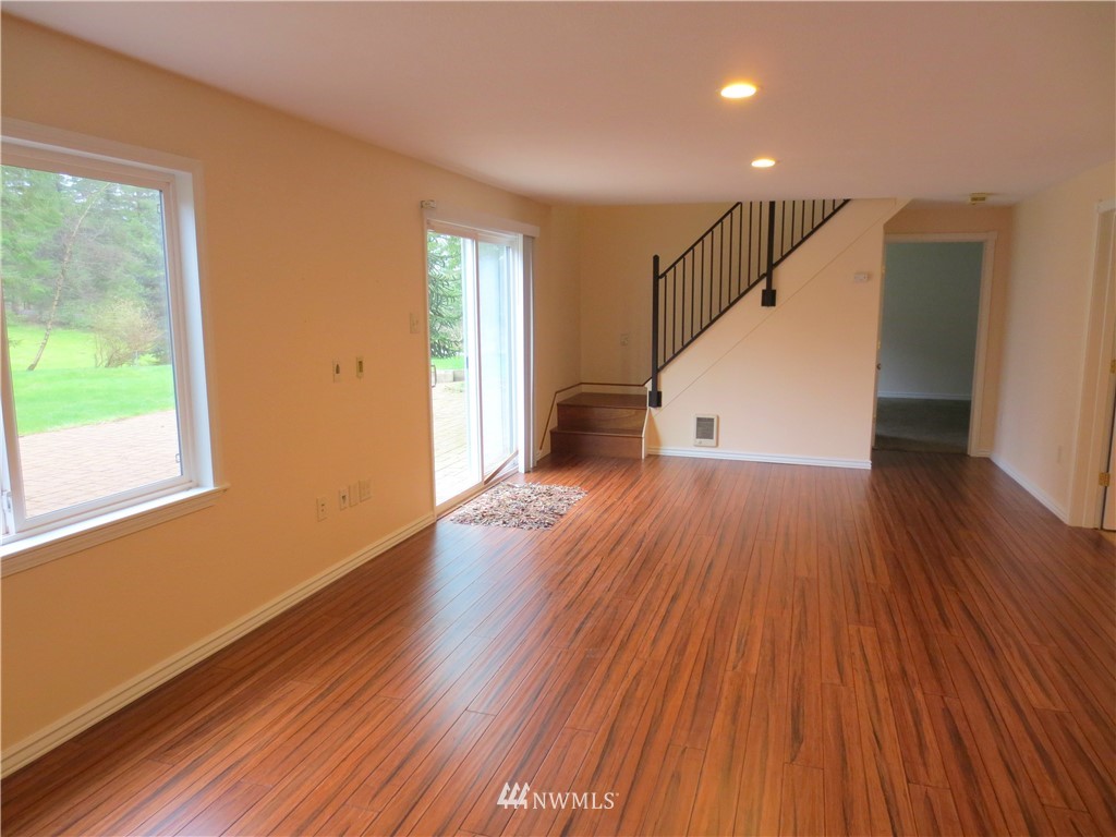 3394 Mt Pleasant Road Kelso, WA 98626 - Photo 12 of 25 Gallery Image 12