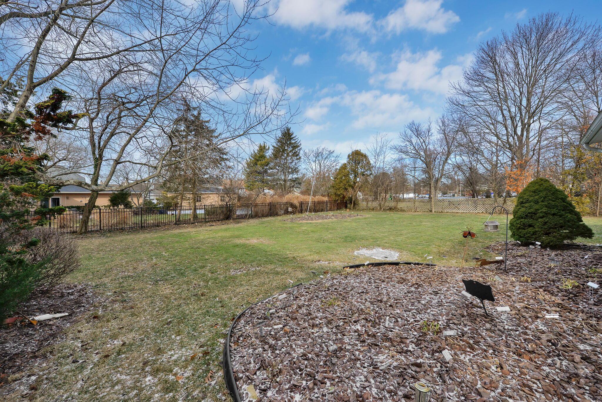 1964 Cardigan Avenue Columbus, OH 43212 - Photo 35 of 43 36-web-or-mls-1964-cardigan-ave