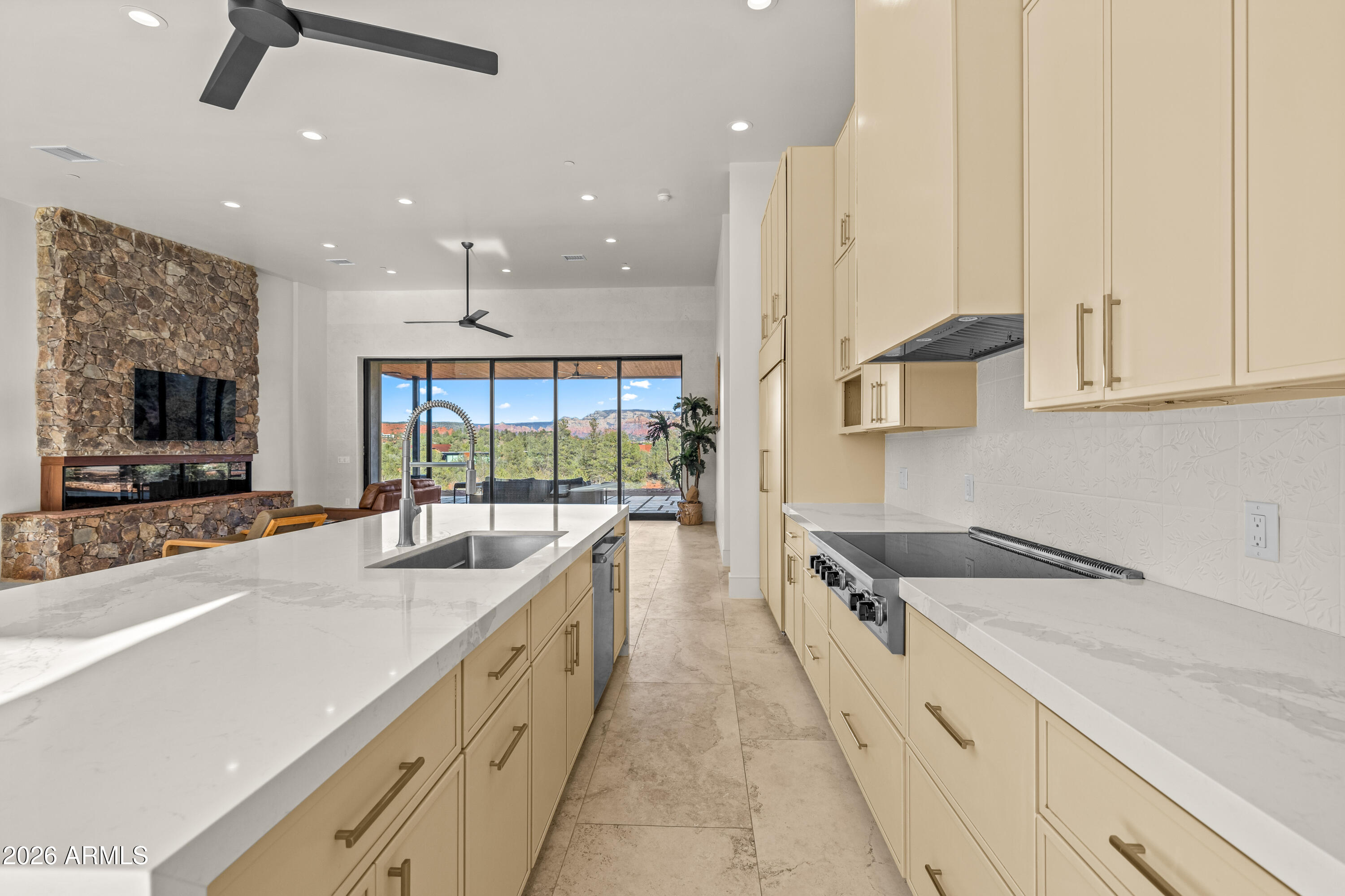 10 Amber Cliffs Way Sedona, AZ 86336 - Photo 23 of 60 Plenty of Counter Space