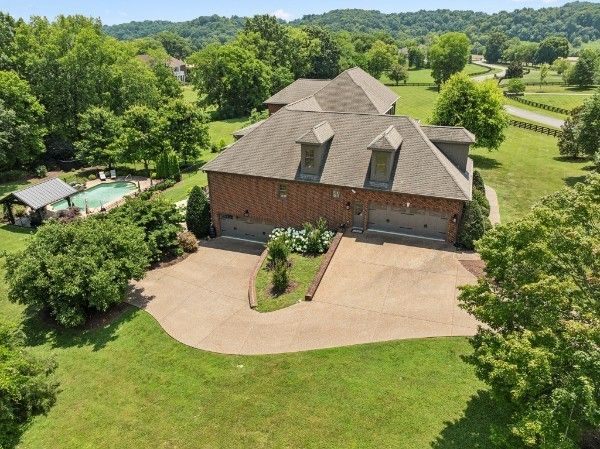 $3,150,000 | 3630 Bear Creek Lane, Thompson's Station, TN 37179
