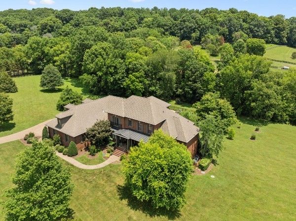 $3,150,000 | 3630 Bear Creek Lane, Thompson's Station, TN 37179