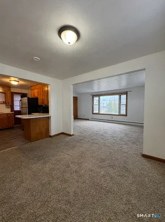 $1,500 | 16 Grove Street, New London, CT 06320