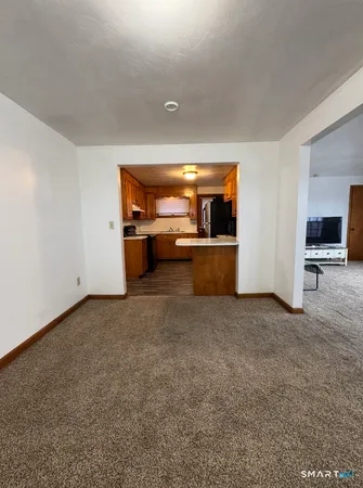 $1,500 | 16 Grove Street, New London, CT 06320