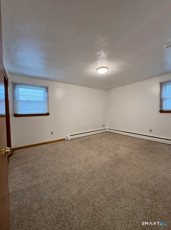 $1,500 | 16 Grove Street, New London, CT 06320