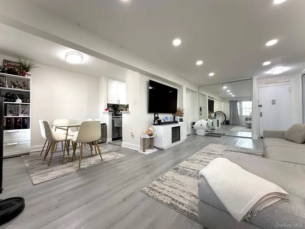 $450,000 | 151-15 84th Street, Unit 3M | Lindenwood