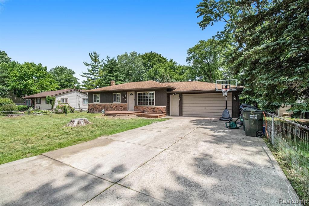 3401 Harrison Avenue Rochester Hills, MI 48307 - Photo 3 of 15