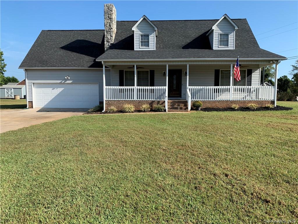 104 Carr Road Dallas, NC 28034 - Photo 1 of 23 Gallery Image 1