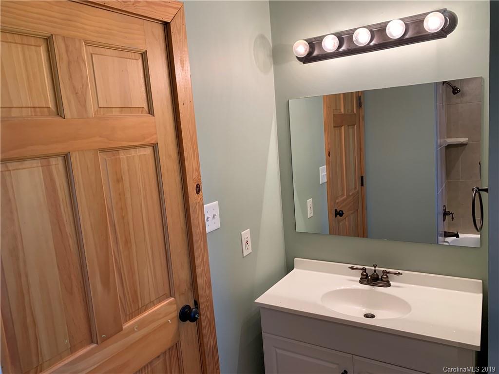 104 Carr Road Dallas, NC 28034 - Photo 14 of 23 Gallery Image 14