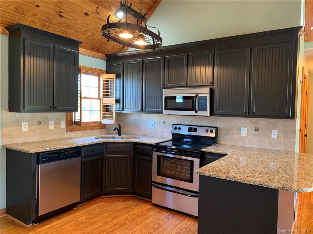 104 Carr Road Dallas, NC 28034 - Photo 3 of 23 Gallery Image 3