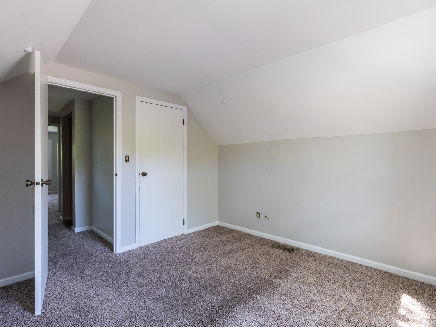 3209 West Westport Road Peoria, IL 61615 - Photo 38 of 59