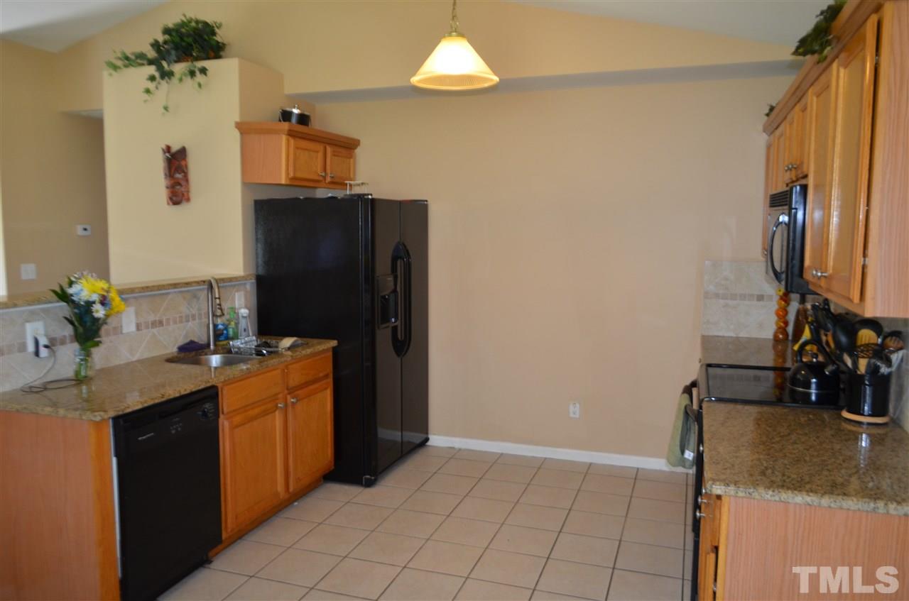 206 Fountain Street Durham, NC 27703 - Photo 3 of 12
