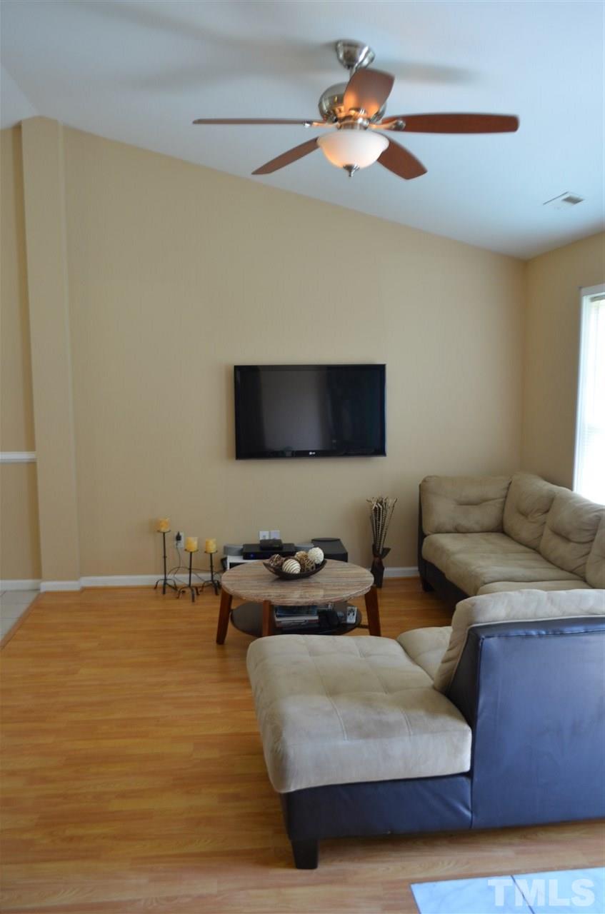 206 Fountain Street Durham, NC 27703 - Photo 5 of 12