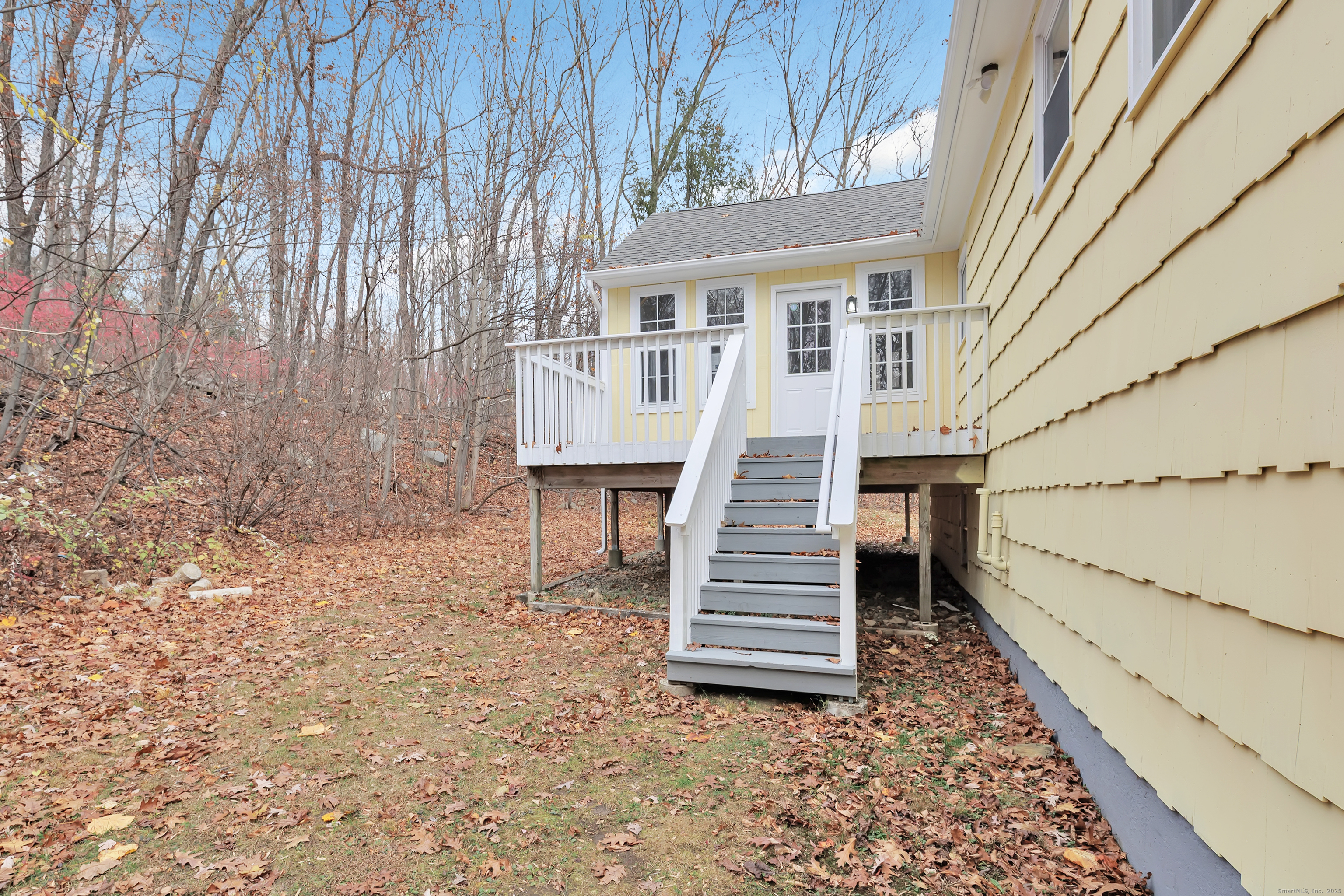 76 Dorman Road Oxford, CT 06478 - Photo 4 of 39 a view of entryway with wooden floor