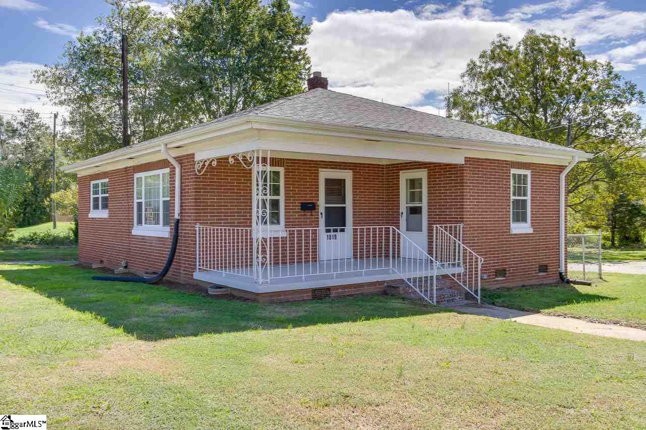 1019 North Franklin Road Greenville, SC 29617 - Photo 2 of 22 Gallery Image 2