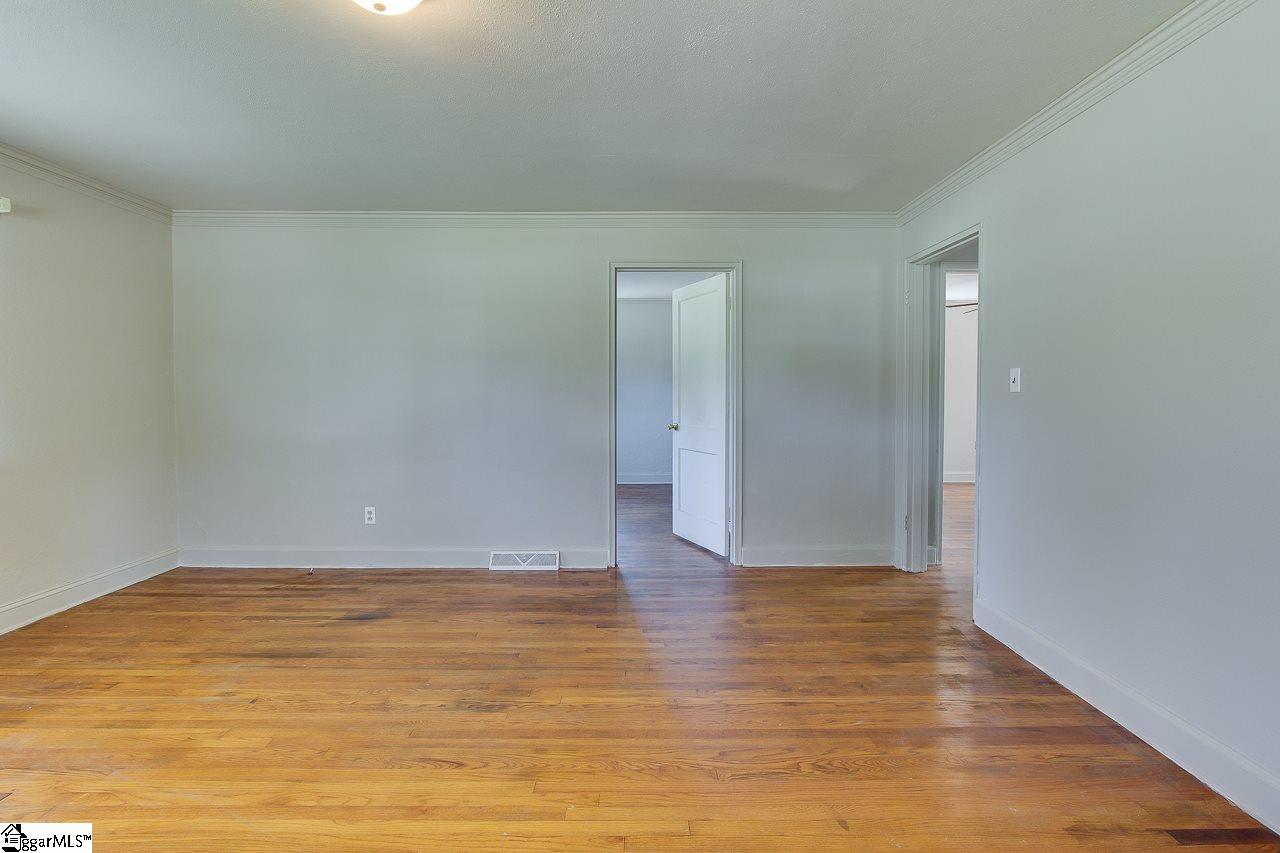 1019 North Franklin Road Greenville, SC 29617 - Photo 8 of 22 Gallery Image 8